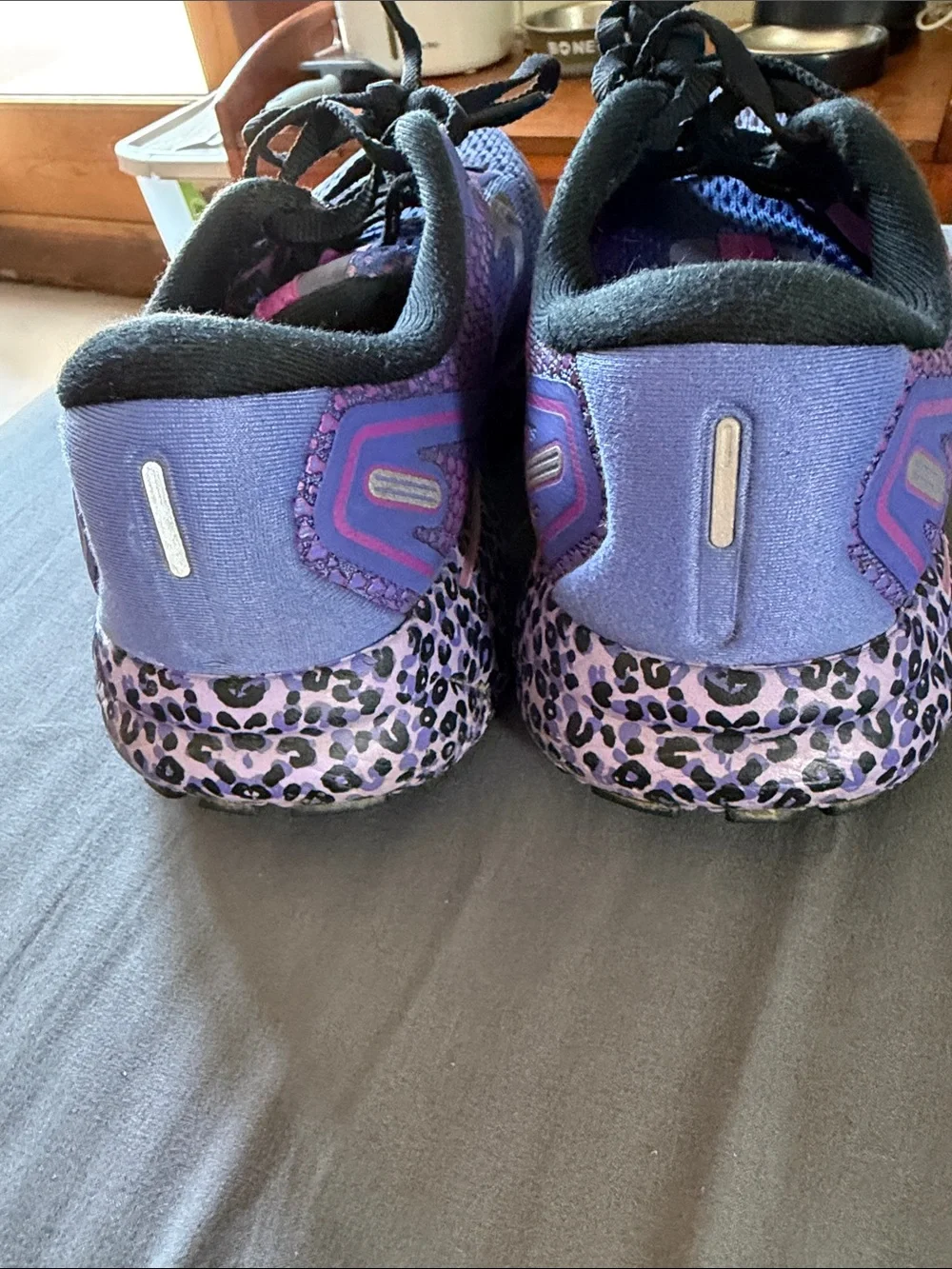 Brooks Womens Ghost 14 Running Shoes Size 6.5 Purple Leopard Print 1203561B578 - Picture 10 of 12